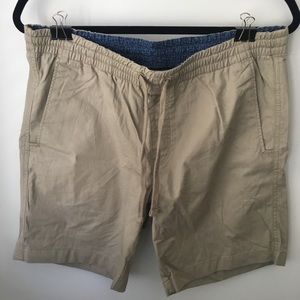 Chaps men’s khaki shorts with drawstring